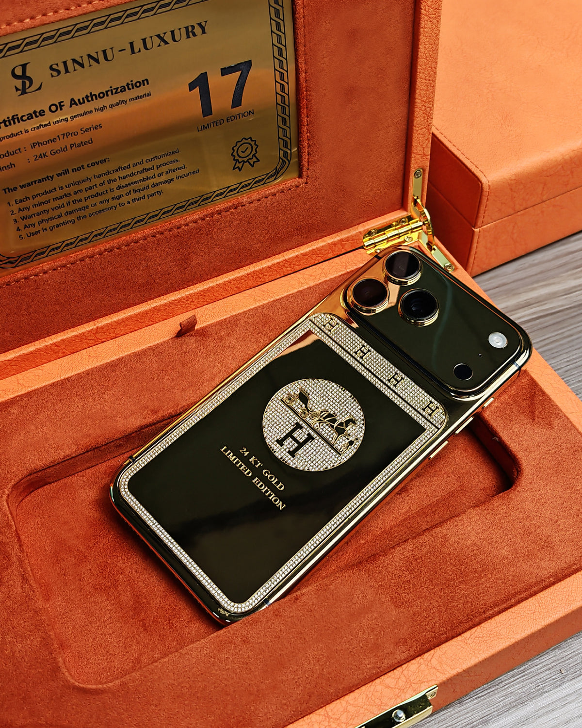 Parisian Elite Equestrian Diamond 24K Gold iPhone 18 Pro Max / 18 Pro / 17 Pro Max / 17 Pro — SINNU LUXURY Limited Edition