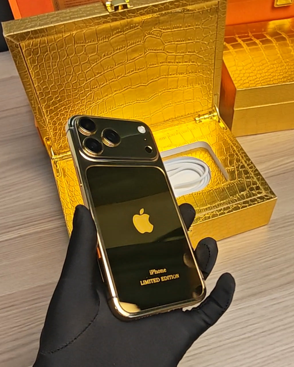 Gold iPhone 18 Pro Max / 18 Pro / 17 Pro Max / 17 Pro — 24K Gold Limited Edition | SINNU LUXURY