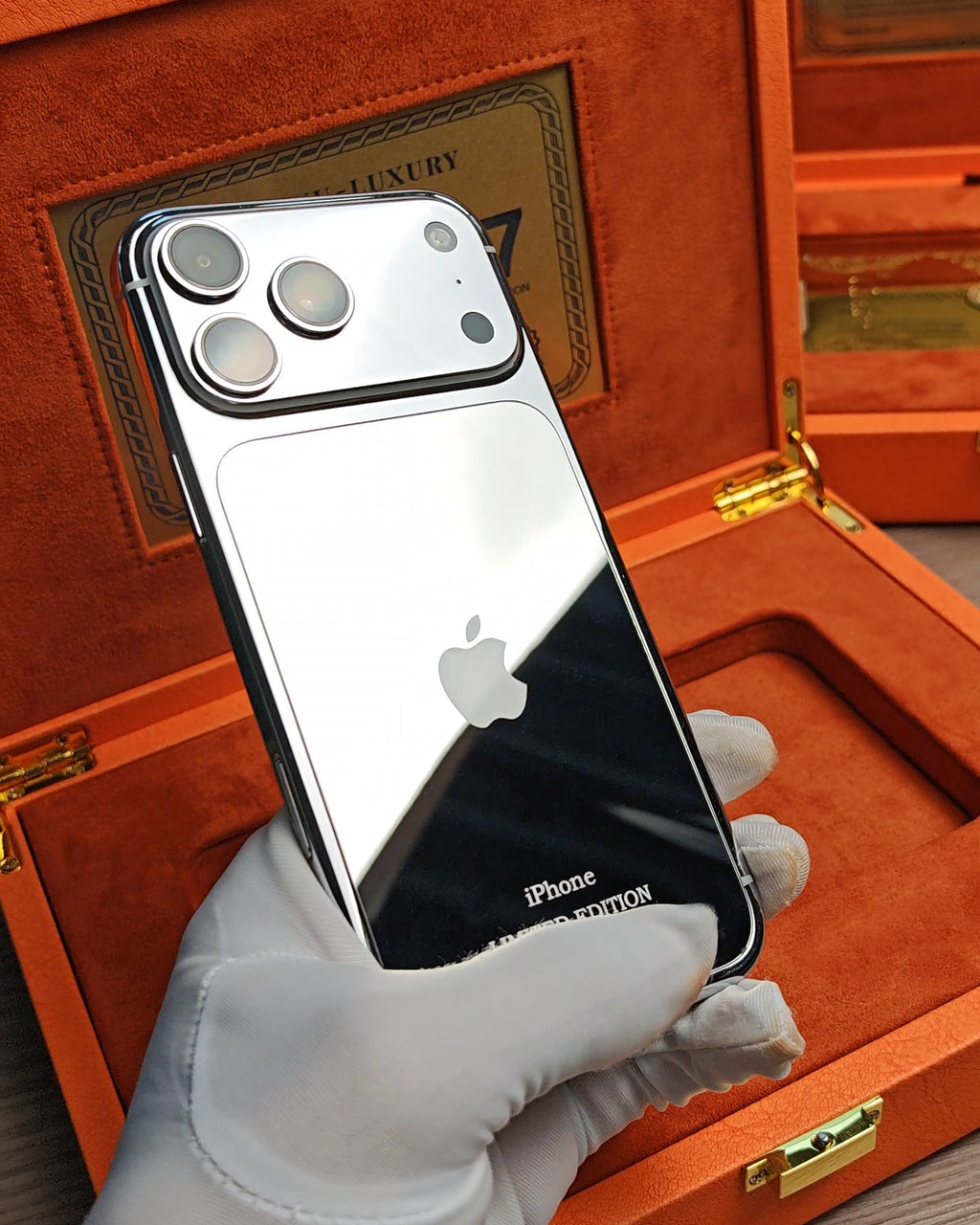 Platinum Limited Edition iPhone 18 Pro Max / 18 Pro / 17 Pro Max / 17 Pro — SINNU LUXURY